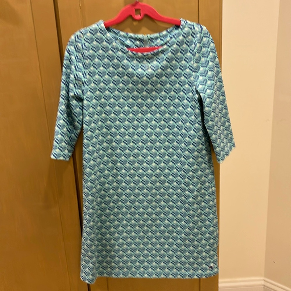 Vineyard Vine Girls Shift Dress—great quality